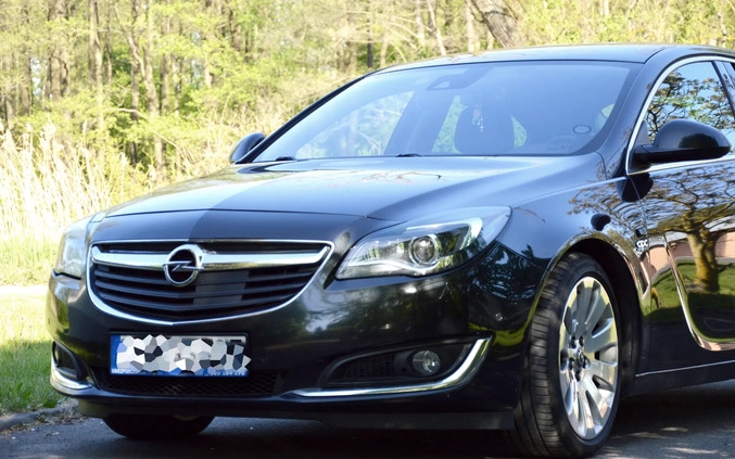 Opel Insignia cena 42500 przebieg: 260000, rok produkcji 2015 z Zakroczym małe 529